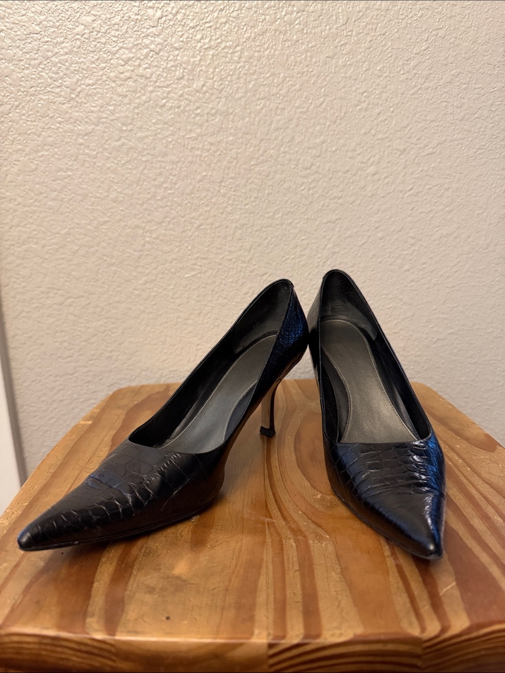 Nine West Black Croc-Embossed Pointed Toe Stiletto Pumps